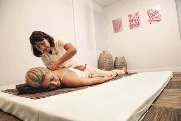 Hapag Lloyd Cruises EUROPA Spa 3.jpg